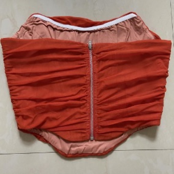 Red, no sleeves, top, size S - Picture 2 of 2